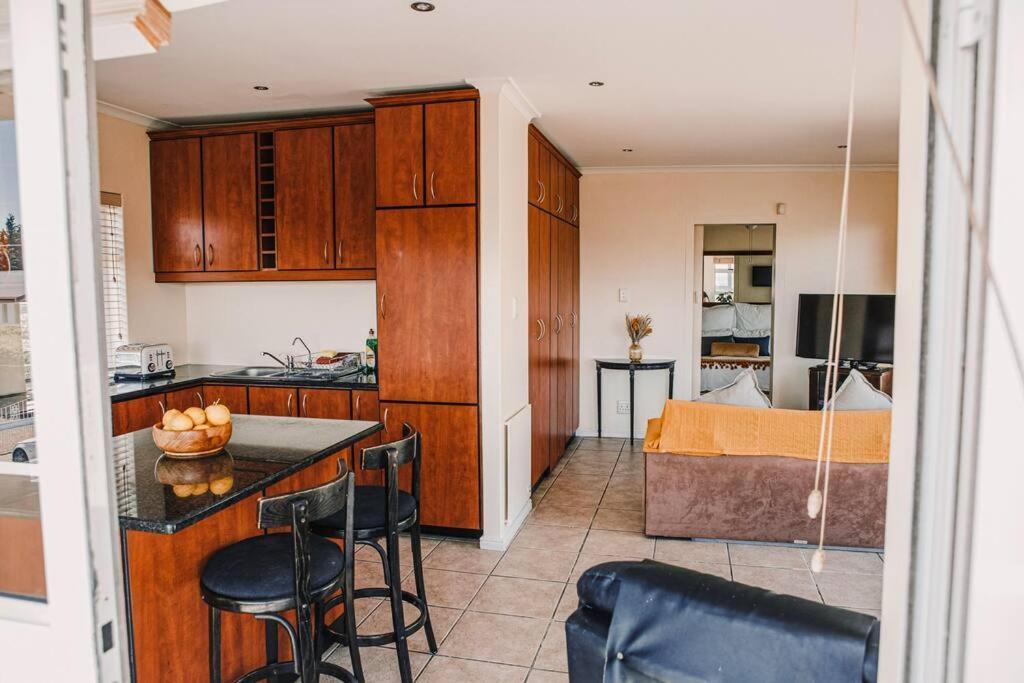 Sunset Haven: Mountain Views & Office Space Ciudad del Cabo Exterior foto